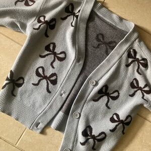 Gray Bow Patterned Women's Sweater